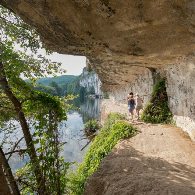 gites proche randonnees vtt baignade canoe dordogne lot perigord