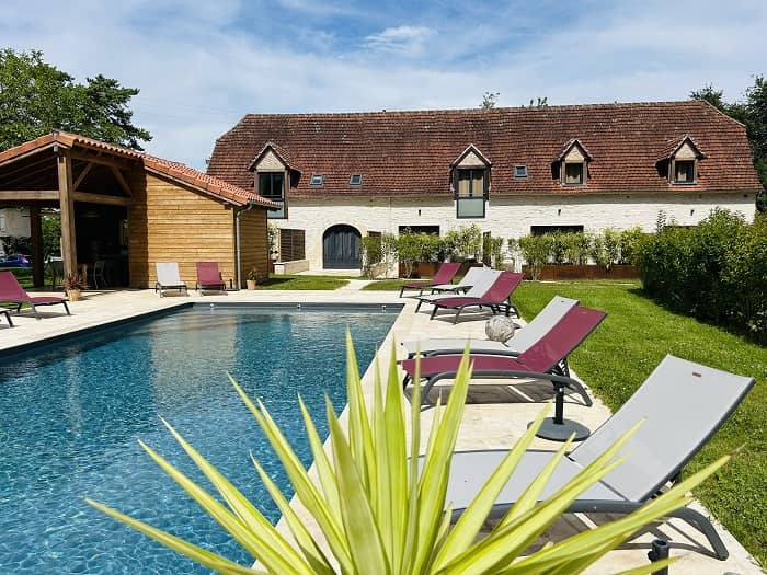 gîtes et spa haut de gamme et grande capacité au coeur de la vallée de la dordogne